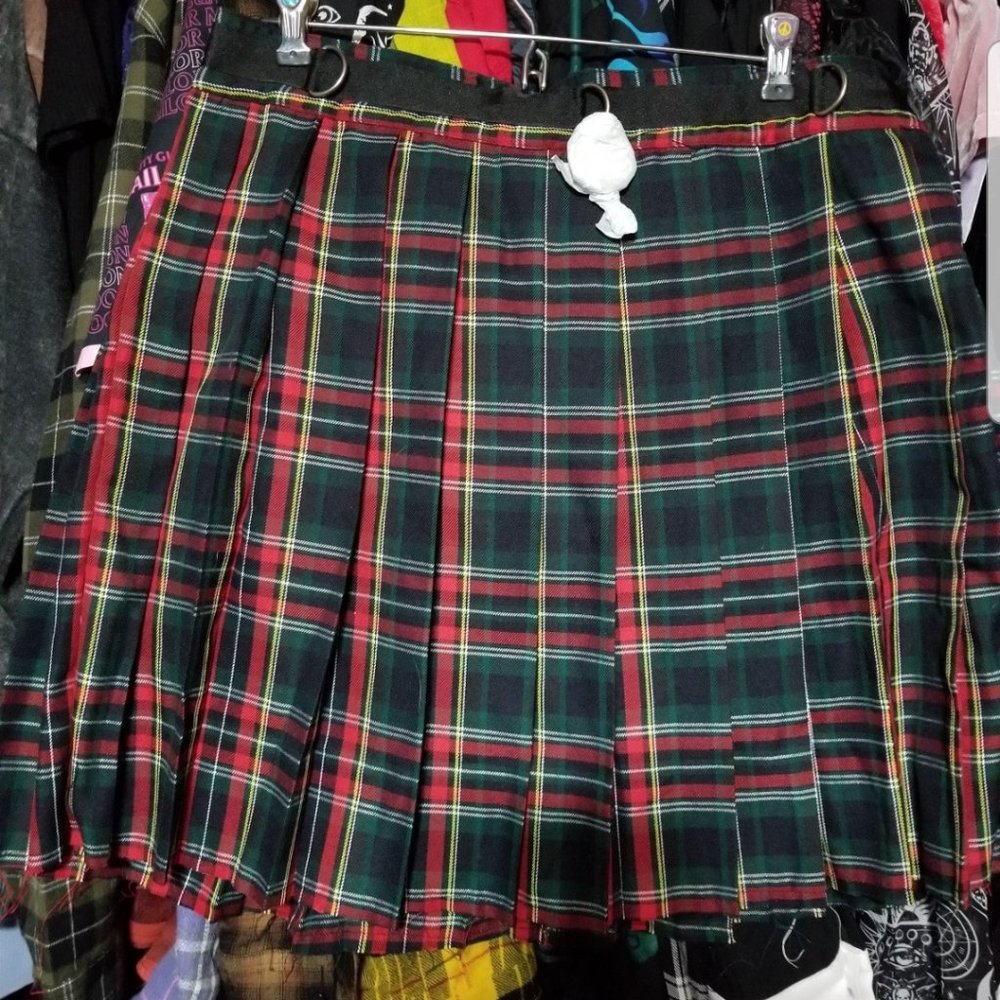 NWT Current Mood plaid mini skirt!